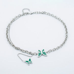 จี้ผีเสื้อสีเขียวสไตล์ญี่ปุ่นเกาหลี ทำจากไทเทเนียมสตีล พร้อมสร้อยคอคล้องไหปลาร้า  จี้รูปแมลงทำจากสแตนเลส - Product Image 3