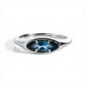 Bague en argent sterling 925 avec topaze bleue de Londres, bague signet avec pierre précieuse naturelle taille marquise, déclaration minimaliste moderne pour femme - Product Image 1