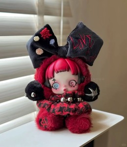 MART Europe SP Limited SkullPANDA Fantasy & Sci-Fi Vinile EVA Peluche Ciondolo Blind Box Giocattolo da Collezione 12+ anni Spina UE - Product Image 6