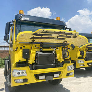 <span class=keywords><strong>Camion</strong></span> tracteur Howo 371 CV à double transmission, modèle d'exportation, avec conduite à gauche, vert, traction d'occasion pour le carburant - Product Image 1