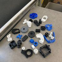 Service de moulage par injection professionnel pour pièces de boîtier personnalisées en plastique ABS PC, avec support technique