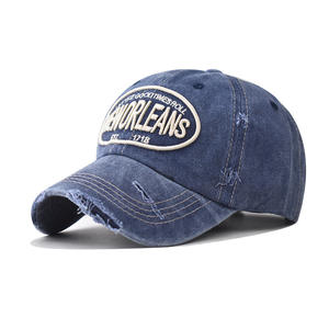 Vente en gros de casquettes de baseball en coton de style extérieur délavé avec broderie de grandes lettres anglaises unisexes - Product Image 3