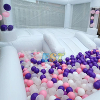 Maison gonflable de rebond de château plein d'entrain d'enfants blancs avec le grand château plein d'entrain de mariage commercial de PVC de fosse de boule pour des enfants