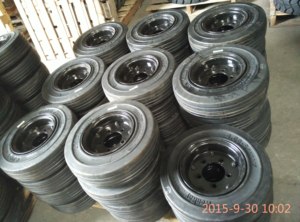 Fabricant en gros directement roue de chariot à bagages d'aéroport 4.00-8 3.75 3.00 <span class=keywords><strong>pneu</strong></span> plein avec assemblage de jante à double disque 5 goujons - Product Image 6