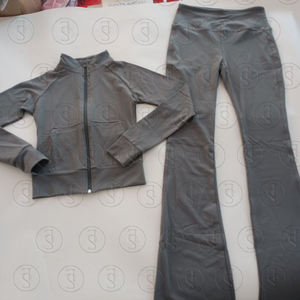 Yoga Collection Frauen Matching Set Workout Fitness Tall Girl Friendly 2 Pcs Yoga Jacke Flare Pant Aktive Frauen Trainings anzug - Product Image 5