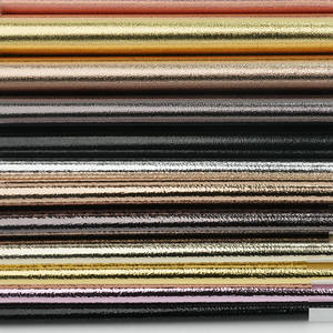 Tissu d'ameublement extensible imperméable en cuir PU artificiel brillant personnalisé de 0,75 mm pour chaussures, sacs, meubles, décoration - Product Image 6