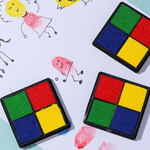 Offre Spéciale – Tampon Encreur Portable Mini 4x4cm 4 Couleurs pour Bricolage Manuel Bébé, Tampon Encreur Coloré Non Toxique pour Empreintes Digitales <span class=keywords><strong>et</strong></span> Jouets d'Enfants - Product Image 3