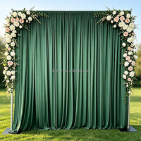Rideaux en tissu extensible sur mesure pour la décoration de mariage