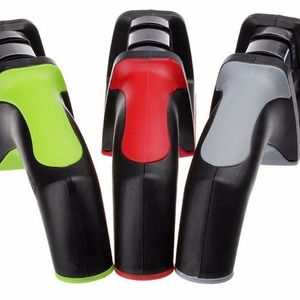 เครื่องลับมีดแบบแมนนวล หลายระดับความละเอียด ด้ามจับเหล็กคาร์บอน รุ่น ND 006 อุปกรณ์ครัว - Product Image 1