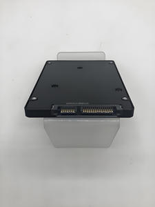 Disque SSD interne d'entreprise haute performance 1DWPD MZ7L3960HCJR-00A07 Pm893 960g 550MB/s 3.0 pour serveur - Product Image 4