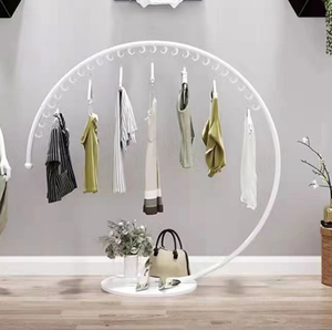 Perchero <span class=keywords><strong>de</strong></span> <span class=keywords><strong>Hierro</strong></span> <span class=keywords><strong>de</strong></span> Estilo Europeo, Perchero Metálico <span class=keywords><strong>de</strong></span> Pie para Exhibición <span class=keywords><strong>de</strong></span> Ropa, para Uso en Interiores, en Apartamentos o Tiendas - Product Image 4