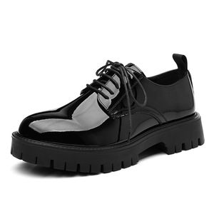 Chaussures Richelieu pour hommes en cuir verni, à bout rond, à lacets, semelle extérieure en caoutchouc, rehaussantes, pour mariage, style automne uni - Product Image 5