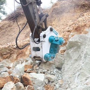 El martillo de alta frecuencia KS35 The Ultimate Beast en Breakers ofrece potencia de velocidad y ahorro con componente central de motor de calidad - Product Image 1