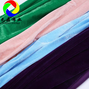 Cổ Phiếu Đã Sẵn Sàng 95% Polyester 5% Spandex Canary Vuông Nhung Căng Trung Quốc Giá Rẻ Spun Vải Nhung Cho Giáng Sinh Quần Áo - Product Image 4