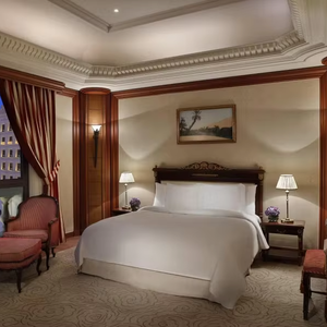 Ensemble de mobilier d'hôtel de luxe 5 à 7 étoiles, style royal de Dubaï, suite de chambre à coucher, sur mesure, sculpté à la main pour projet présidentiel - Product Image 1