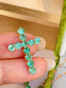 Xinfly 1.40ct <b>Emerald</b> Jesus Cross <b>Pendant</b> 18k Yellow Gold For Women - Product Image 1