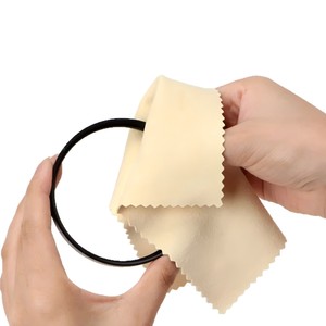 Chiffon de nettoyage pour lentilles en peau de daim japonaise Hakuba 12x12, chiffon en microfibre anti-buée pour lunettes et optiques - Product Image 1