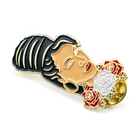 Personnalisation personnelle Badges Charmes Doux Caractère Rose Fleur Plaqué Or Métal Épinglette Épingles En Émail