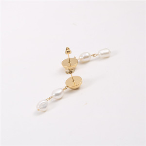 Boucles <span class=keywords><strong>d</strong></span>'oreilles à pampilles de style français 2023 nouvelles boucles <span class=keywords><strong>d</strong></span>'oreilles en acier inoxydable pour femmes - Product Image 5