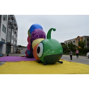 Sculpture géante gonflable personnalisée KeepFuns en forme de <span class=keywords><strong>chenille</strong></span> |   Installation artistique colorée pour les défilés, les festivals et les événements pour enfants - Product Image 6