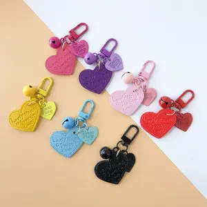 Wholesale Christmas Ornaments durable Blank Double Sided Glitter PU Leather heart Sublimation Keychain Heat Transfer Keyring