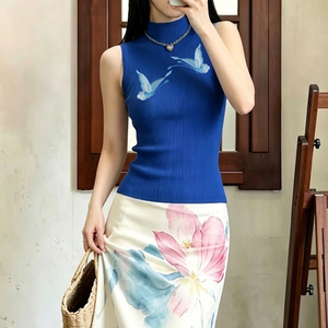 Nouveau débardeur tricoté pour femme, style chinois, broderie papillon, bleu, col montant, sans manches, logo frontal, élégant, haut de base - Product Image 3
