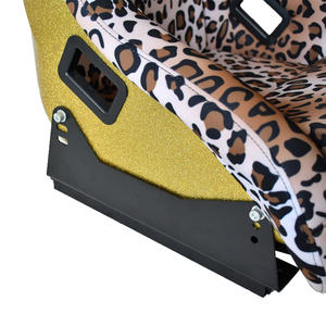 Стильная бархатная задняя часть из стекловолокна с леопардовым принтом - Product Image 5