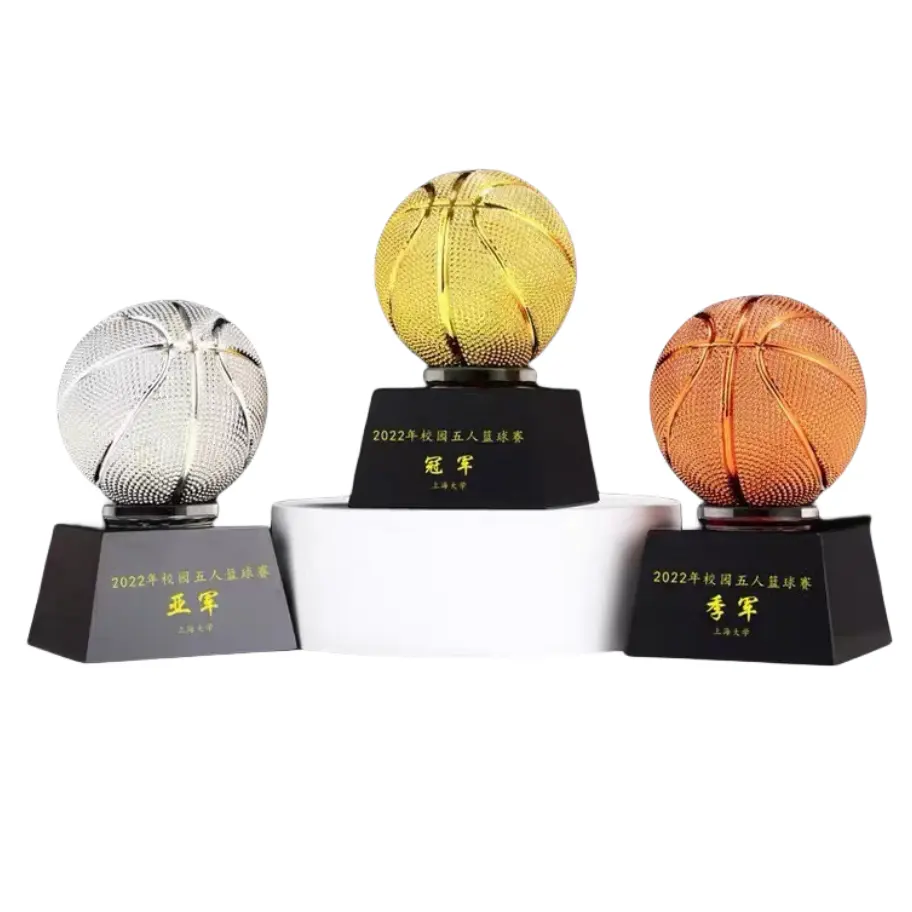 Produsen sepakbola basket olahraga piala permainan Laser terukir Resin kristal penghargaan untuk basket