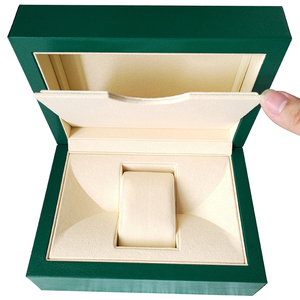 Caja de reloj de piel sintética verde al por mayor, juego completo con interior de terciopelo, embalaje individual para reloj con folleto y etiquetas para boutique de relojes - Product Image 6