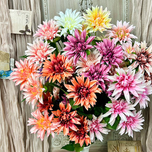 Fleur artificielle Dahlia à 5 têtes, taille moyenne, en soie, couleurs mélangées, pour décoration de mariage, fleur en plastique faite à la main - Product Image 1