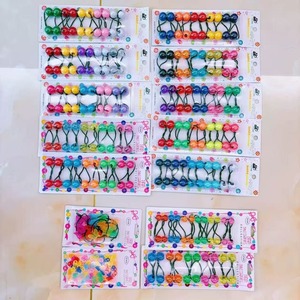 <span class=keywords><strong>Accessori</strong></span> <span class=keywords><strong>per</strong></span> Capelli <span class=keywords><strong>per</strong></span> Ragazze Nere, Elastici <span class=keywords><strong>per</strong></span> Capelli in Seta con Grandi Perle <span class=keywords><strong>per</strong></span> <span class=keywords><strong>Bambine</strong></span> - Product Image 2