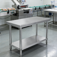 Plan de travail de cuisine commerciale en acier inoxydable personnalisable, finition brossée mate, capacité de charge de 300 kg/m, hôtel, restaurant, 1 an