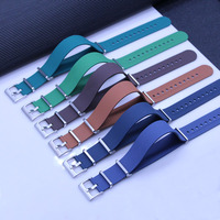 Bracelet de montre en caoutchouc FKM en silicone souple de sport étanche à l'eau bracelet de montre en caoutchouc fluoré à anneau amovible de 20mm