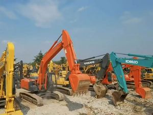 Excavatrice HITACHI ZX250H 25 tonnes 95% neuve d'origine avec EPA CE HITACHI 250 Excavatrice d'occasion à vendre Hitachi Zx250h Grandes excavatrices - Product Image 6