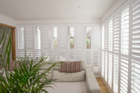 Persianas de Madera y PVC Personalizadas al por Mayor de YMTC, Persianas Impermeables para Interiores, Persianas de Plantación para Ventanas con Lamas Horizontales