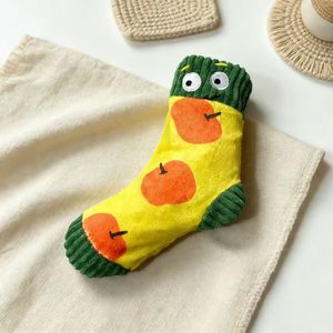 Juguete de Peluche Ecológico de Lujo para Perros Pequeños con Sonido y Función Dispensadora de Comida para Uso en Interiores, Diseño Teddy - Product Image 1