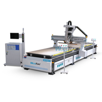 Liner ATC CNC Routeur Machine de traitement du bois 9KW Centre d'usinage de changement d'outil automatique en ligne
