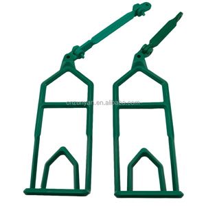 Manille d'éviscération complète de haute qualité avec bielle/<span class=keywords><strong>goupille</strong></span> de verrouillage (POM) -Engrenage d'abattage de poulets de chair de poulet - Product Image 2