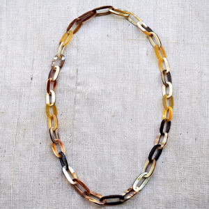 Collier en corne écologique, artisanat naturel, mode moderne pour femmes, chaîne à maillons faite à la main, accessoires de bijouterie - Product Image 6