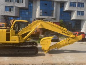 รถขุดไฮดรอลิกโคมัตสึ PC120-6 120-7 120-8 แบบตีนตะขาบ PC130 ชั่วโมงการทำงานต่ำ รุ่น PC200-6 200-8 ผลิตในญี่ปุ่น - Product Image 6