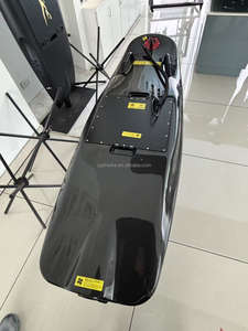 Planche de surf électrique au carbone personnalisée à grande vitesse 65 km/h à réaction Batterie 72V Conception populaire pour le surf aquatique qualifié - Product Image 6