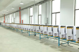 <span class=keywords><strong>Distributeur</strong></span> <span class=keywords><strong>de</strong></span> boissons instantanées entièrement automatique : 3 saveurs au choix, <span class=keywords><strong>distributeur</strong></span> <span class=keywords><strong>de</strong></span> gobelets intégré et accepteur <span class=keywords><strong>de</strong></span> billets/pièces - Product Image 6