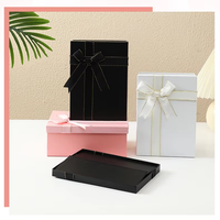 Petite boîte cadeau magnétique de luxe personnalisée pour bijoux, avec des designs vibrants et expressifs