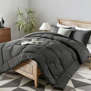 Edredón Acolchado de Microfibra Ultra Suave de Alta Calidad al por Mayor, Económico, Cálido para Hotel, Uso en Todas las Estaciones, Gris - Product Image 1