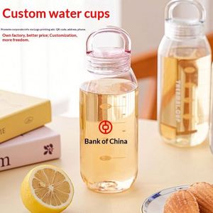 Bouteille d'eau YC pour filles avec poignée, à boire directement, avec échelle graduée, simple couche, résistante à la chaleur, design moderne et simple, portable pour le camping - Product Image 2