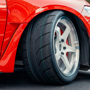 Vendita Diretta di Pneumatici da Corsa R888R: 195/255/275/285/295/R15, R18, R19 Pneumatici Nuovi di Zecca. - Product Image 4