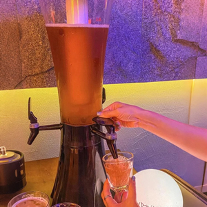 Nuevo diseño de Torre de cerveza de 3 grifos, Torre dispensadora de cerveza de barril LED de 3 <span class=keywords><strong>litros</strong></span>, <span class=keywords><strong>dispensador</strong></span> de jugo - Product Image 1