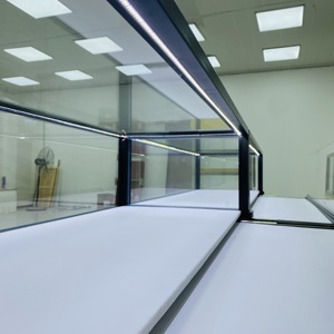 <span class=keywords><strong>Vitrine</strong></span> en verre à cadre en métal noir avec éclairage LED pour <span class=keywords><strong>figurines</strong></span> de bijoux de collection-Cabinet de <span class=keywords><strong>vitrine</strong></span> verrouillable - Product Image 4