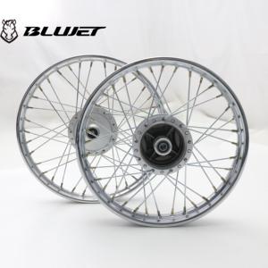 Juego de Llantas Cromadas Nuevas Blujet, Diseño de Malla de 36 <span class=keywords><strong>Radios</strong></span>, Delanteras 1.4-18, Traseras 1.6-<span class=keywords><strong>17</strong></span>, para Motocicletas Modelo CG 125-150 - Product Image 1