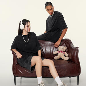 Camiseta de Algodón Premium con Logotipo Personalizado para Hombre, Color Sólido, Casual, Manga Corta, Transpirable, Corte Regular, 220g, Estilo Hip Hop, para Uso Diario en Verano - Product Image 3